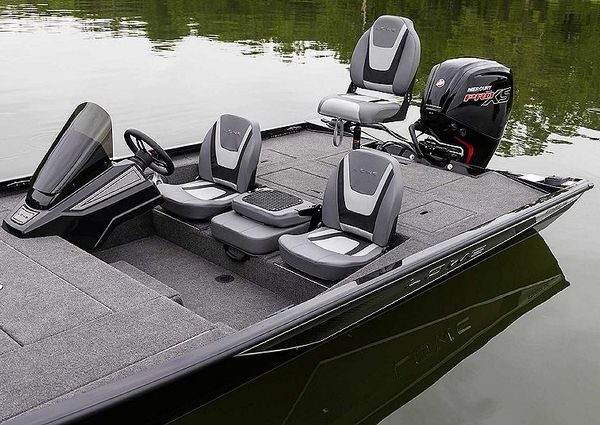 Lowe STINGER-195C image