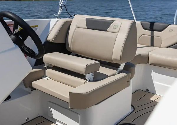 Hurricane SUNDECK-SPORT-2050-OB image
