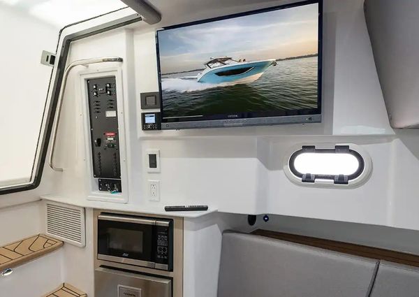 Hurricane SUNDECK-3200-OB image