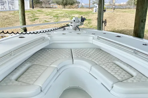 Yellowfin 36 Offshore image