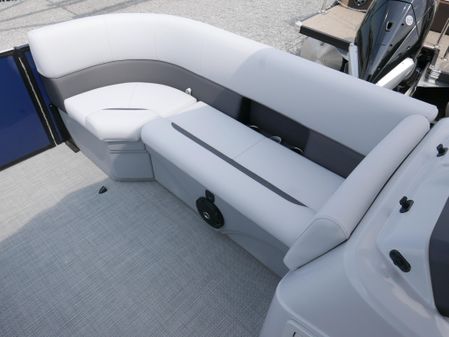 Bentley-pontoons LE-180-CRUISE image