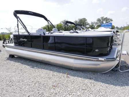 Bentley-pontoons LEGACY-223-NAVIGATOR image