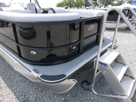 Bentley-pontoons LEGACY-223-NAVIGATOR image