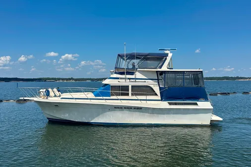 Chris-Craft 426 Catalina 