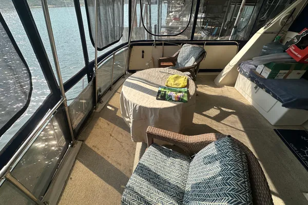 Chris-Craft 426 Catalina image