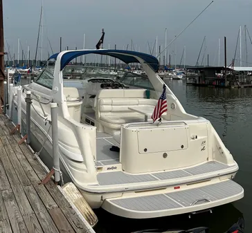 Sea Ray 330 Sundancer image