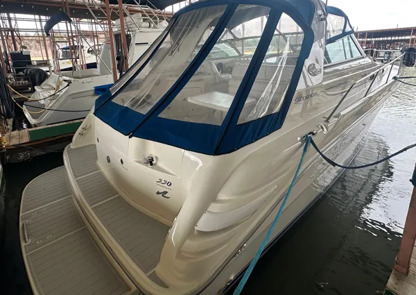 Sea Ray 330 Sundancer image