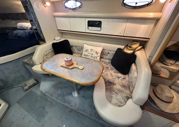 Sea Ray 330 Sundancer image