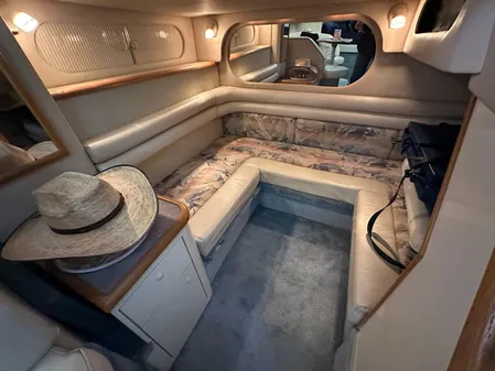 Sea Ray 330 Sundancer image