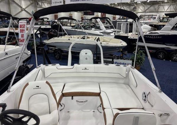 Stingray 172SC-SIDE-CONSOLE-DECK-BT image