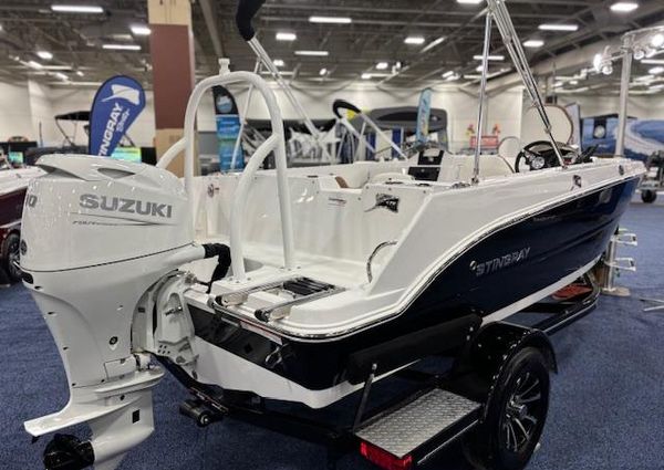 Stingray 172SC-SIDE-CONSOLE-DECK-BT image