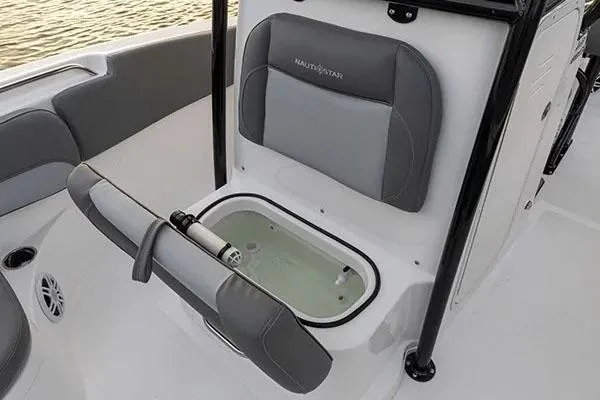 Nauticstar 212-LEGACY image