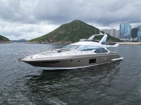 Azimut 66 image