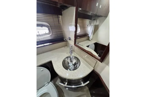 Sea Ray 470 Sundancer image