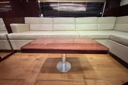 Sea Ray 470 Sundancer image