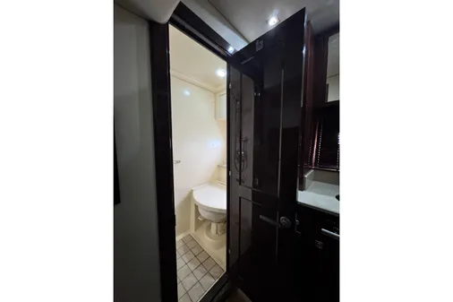 Sea Ray 470 Sundancer image