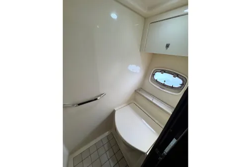 Sea Ray 470 Sundancer image