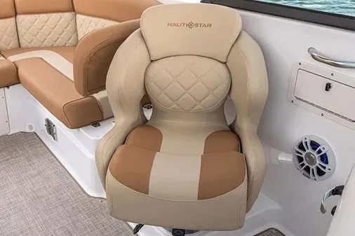 Nauticstar 243-DC-DECK image