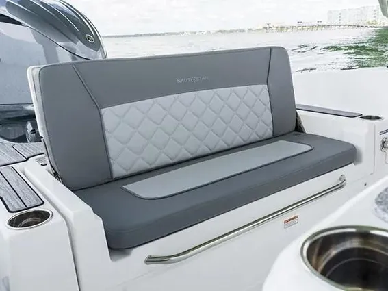 Nauticstar 251-HYBRID image