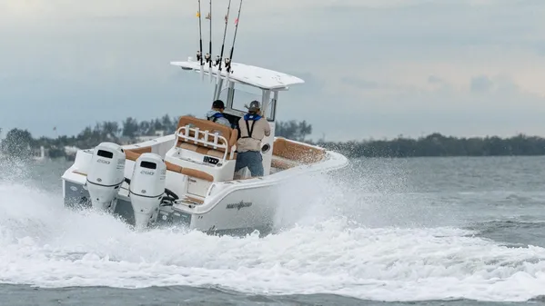 Nauticstar 252-LEGACY image