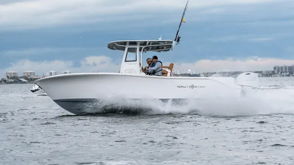 Nauticstar 252-LEGACY image