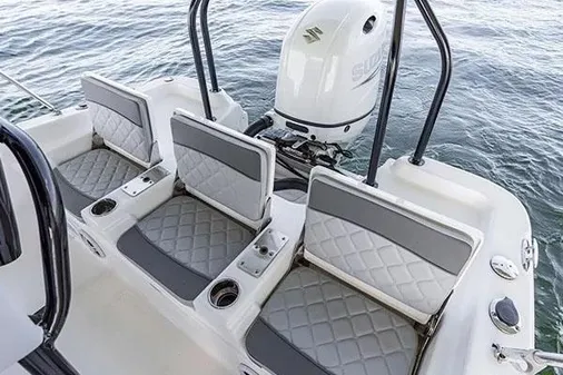 Nauticstar 211-HYBRID image