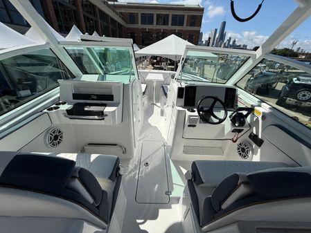 Stingray 259-DUAL-CONSOLE image