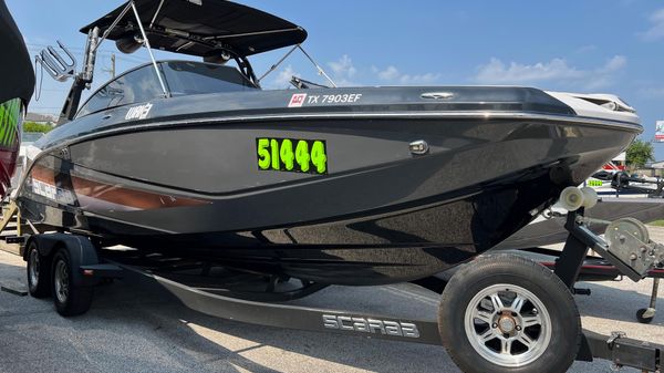 Scarab 255 Wake edition 