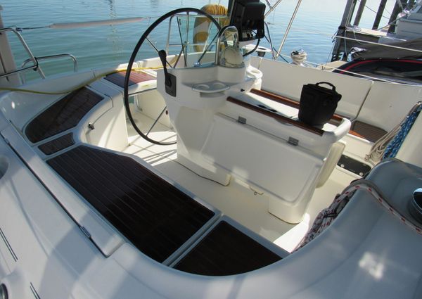 Beneteau OCEANIS-411 image