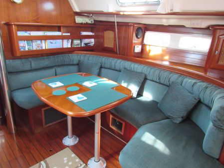 Beneteau OCEANIS-411 image