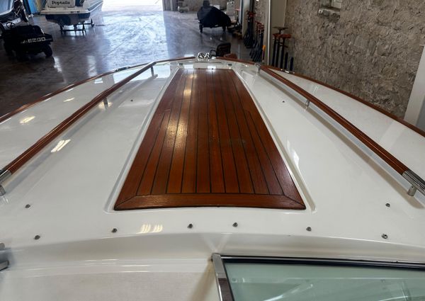 Chris-craft CORSAIR-28 image