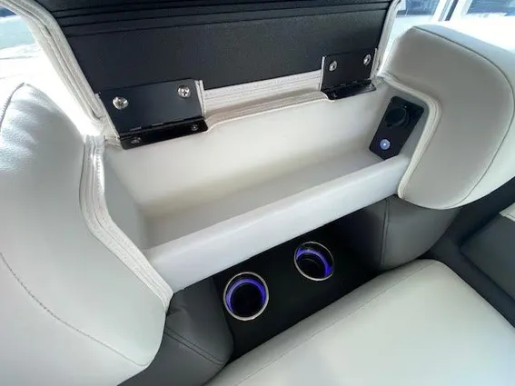 South-bay 523ULE-ULTIMATE-ENTERTAINER image