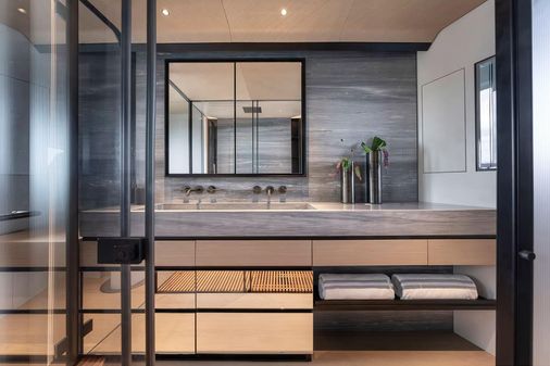 Azimut GRANDE-30M image