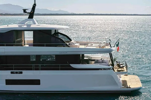 Azimut GRANDE-30M image