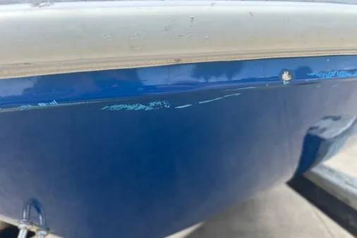 Hurricane SunDeck Sport 185 OB image