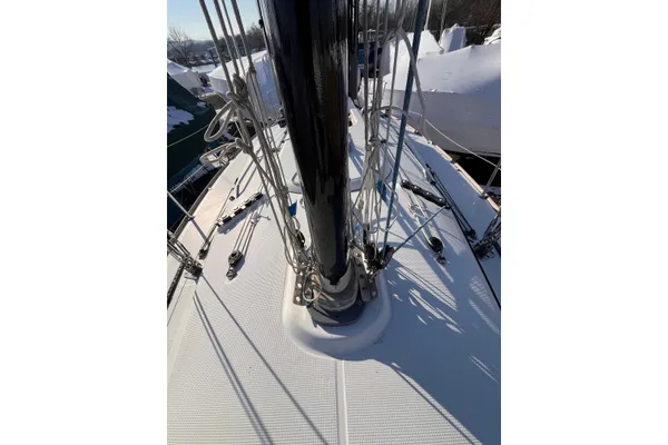 Beneteau FIRST-10R image