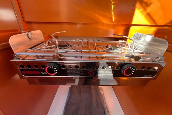 Beneteau FIRST-10R image