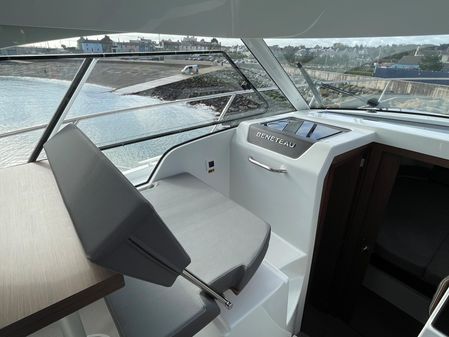 Beneteau ANTARES-9-OB image