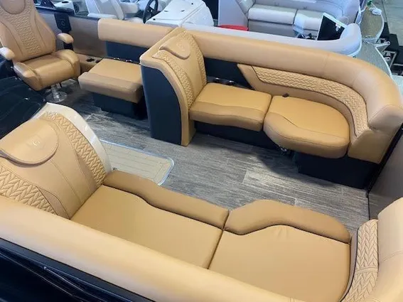 Godfrey MONACO-235DFL-LUXURY-FULL-TRITOON image