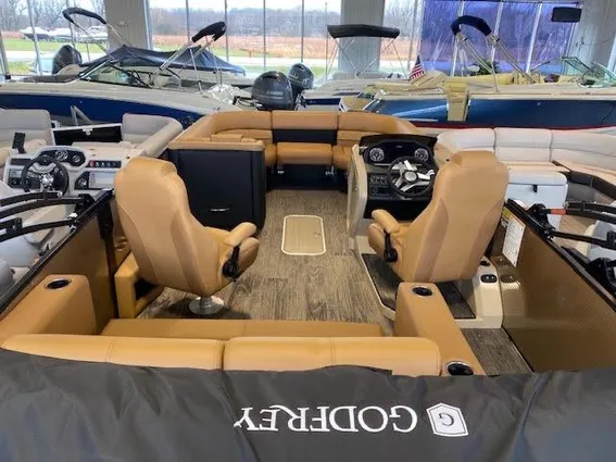 Godfrey MONACO-235DFL-LUXURY-FULL-TRITOON image