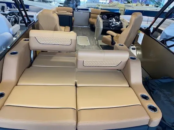 Godfrey MONACO-235DFL-LUXURY-FULL-TRITOON image