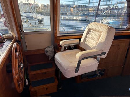 Aquastar OCEANRANGER-38-AFT-CABIN image