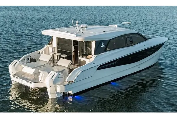 Aquila 46-COUPE image