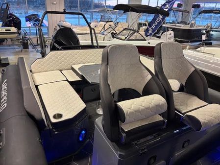 Highfield ADV7 image