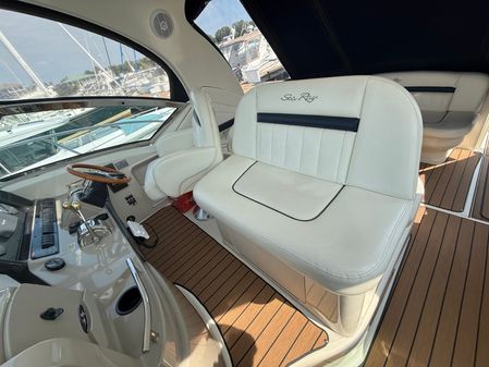 Sea-ray 390-SUNDANCER image