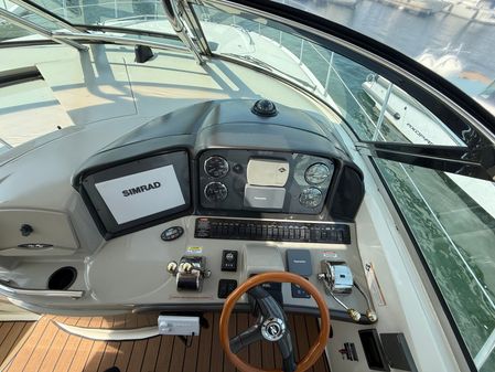 Sea-ray 390-SUNDANCER image