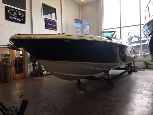 Chris Craft 32 Launch - main image