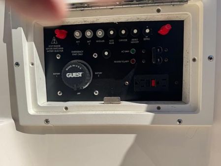 Rinker 282-CAPTIVA-CUDDY image