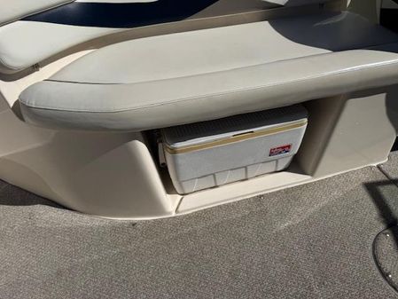 Rinker 282-CAPTIVA-CUDDY image