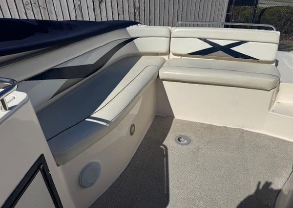 Rinker 282-CAPTIVA-CUDDY image